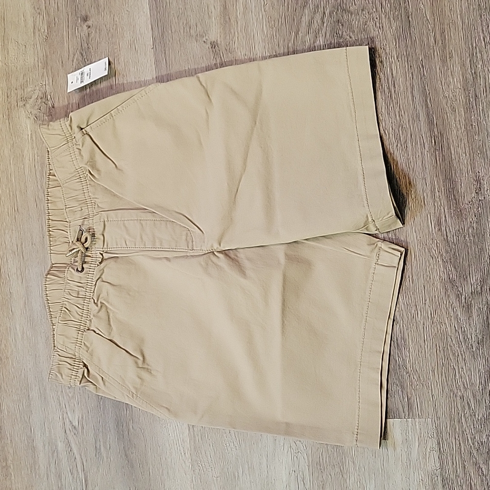 Gap tan  elastic waist shorts xxl